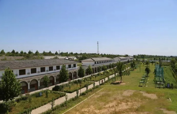宜阳凤凰岭拓展基地